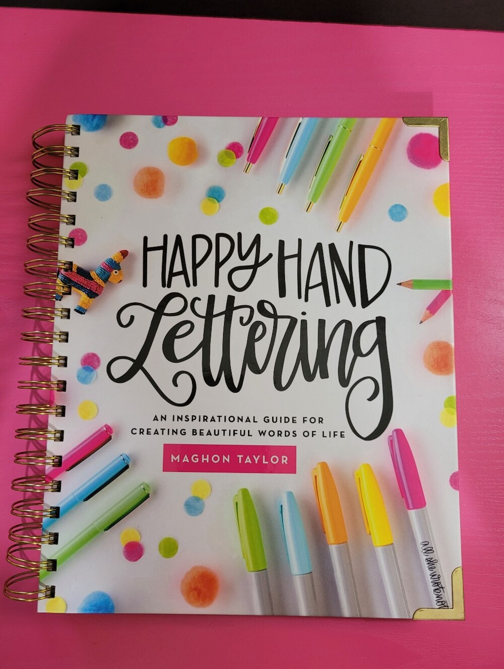 'Happy Hand Lettering' Guide For Creating Words Book Maghon Taylor (1601)